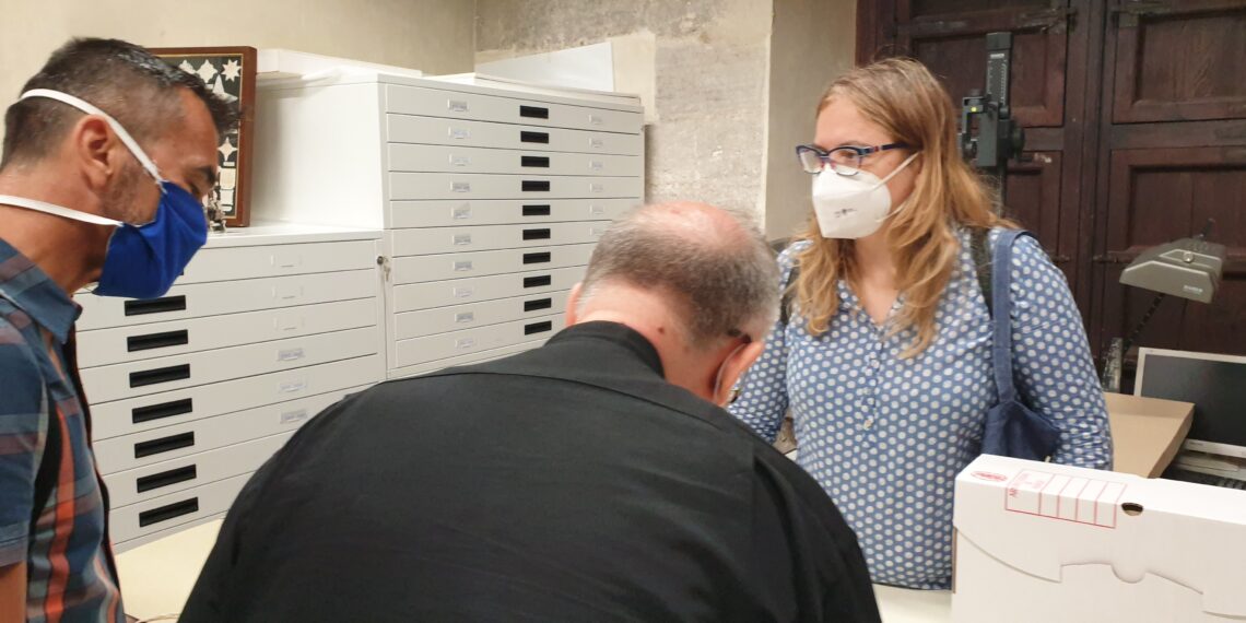 La Dra. Ana Mafé acompaña a la televisión francesa en busca de localizaciones para una grabación sobre el Santo Grial