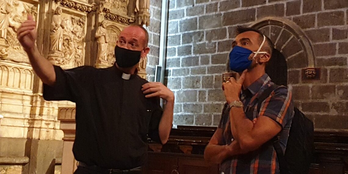 La Dra. Ana Mafé acompaña a la televisión francesa en busca de localizaciones para una grabación sobre el Santo Grial