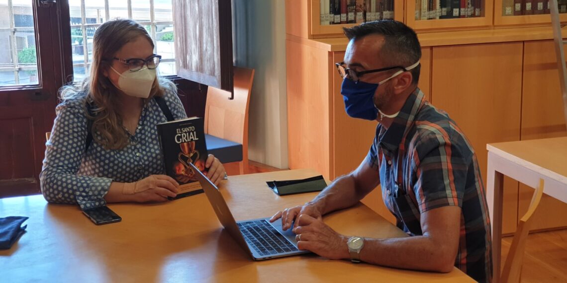 La Dra. Ana Mafé acompaña a la televisión francesa en busca de localizaciones para una grabación sobre el Santo Grial