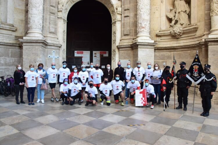 La Catedral de Valencia acoge la I Peregrinación Ciclista Corona de Aragón
