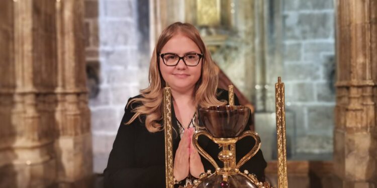 La Dra. Ana Mafé experta mundial en el Santo Grial desvela sus secretos en La Sotonera