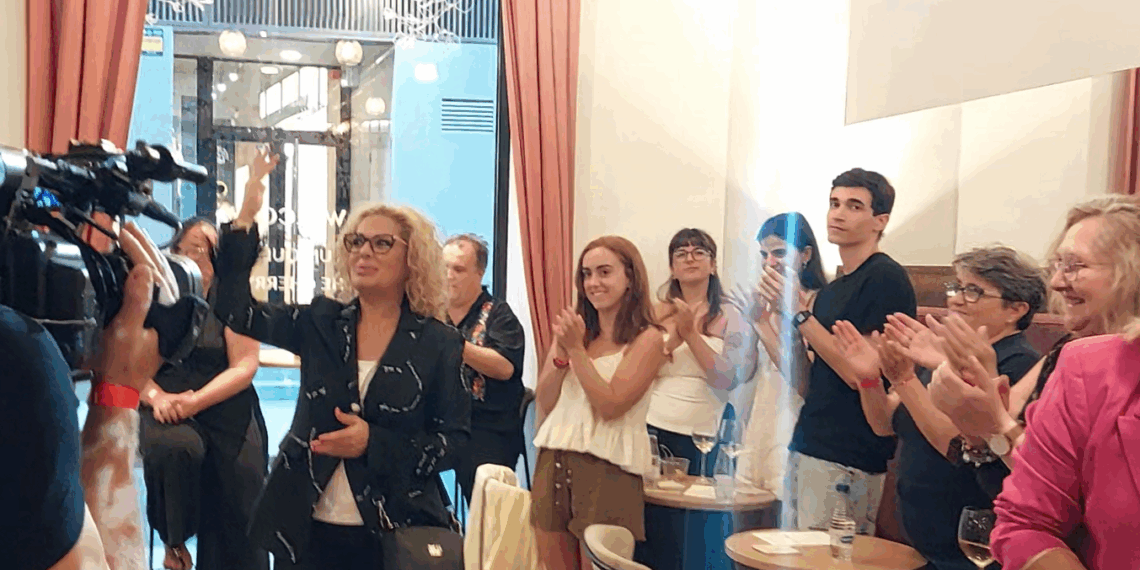 El talento de Noelia Zanón, distinguido con el Reconocimiento Artístico Valencia, Ciudad del Grial 2024